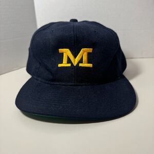 Vintage Michigan Wolverines Wool Blend YoungAn Snapback Cap One Size